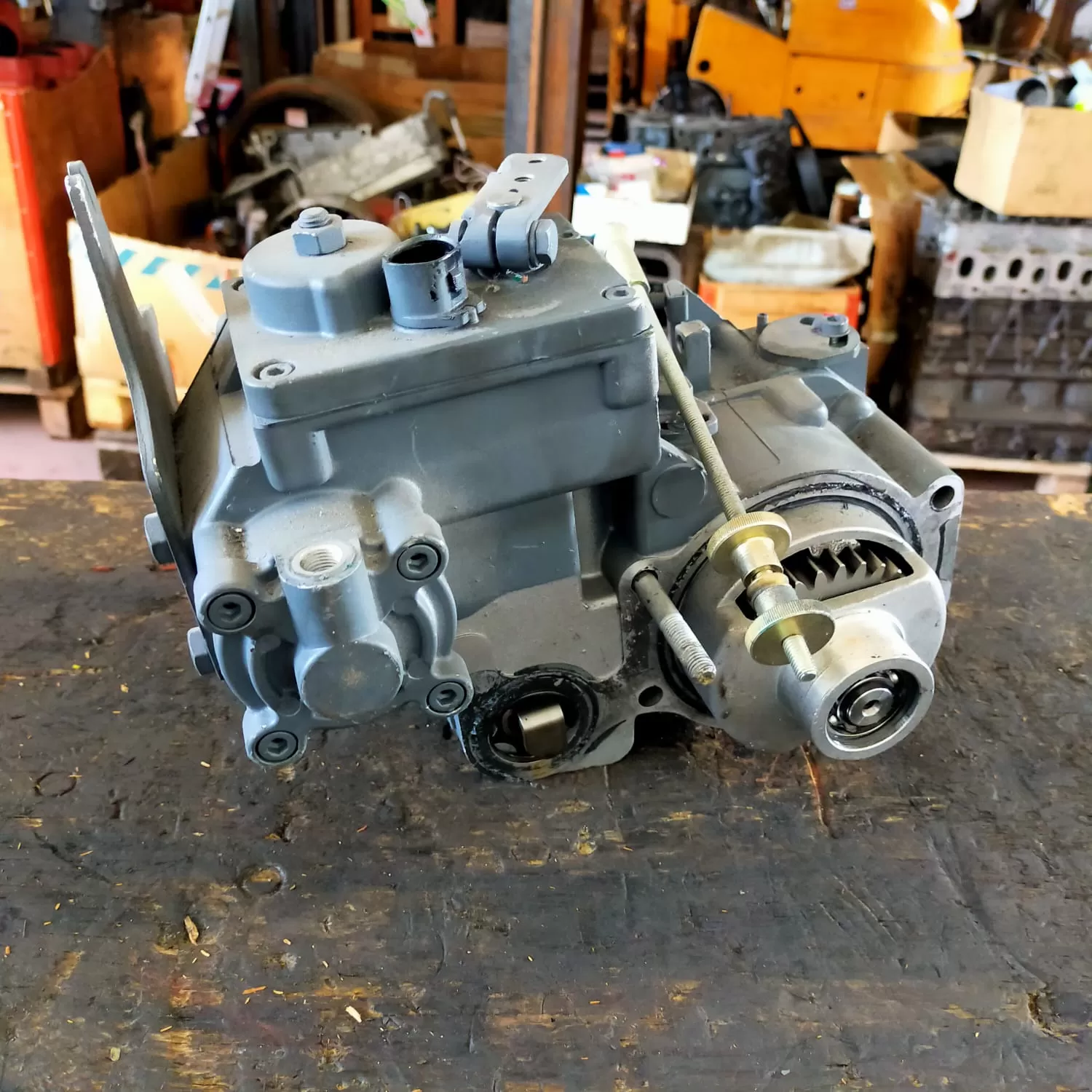 Regolatore Deutz 1013